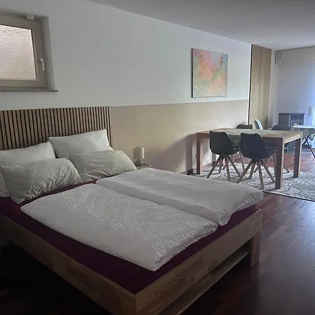 Apartment Modernes Mit Grosser Terrasse *