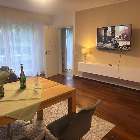 Apartment Modernes Mit Grosser Terrasse *